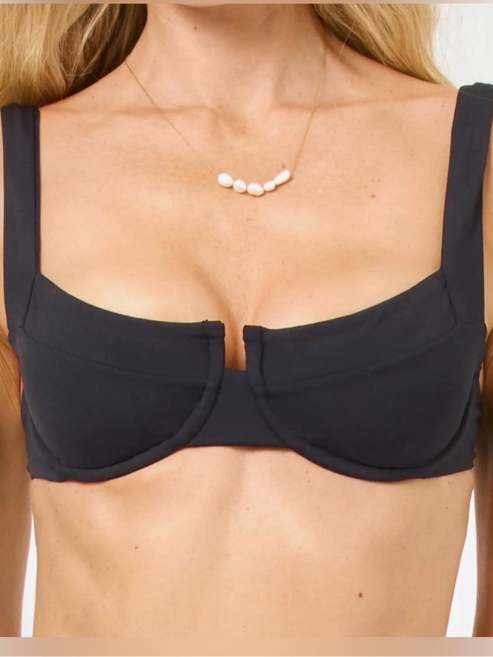 NWT L.Space Structured Black Underwire Bikini Top with Wide Straps